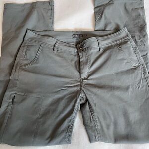 Prana Green Halle hiking pants size 10 women’s